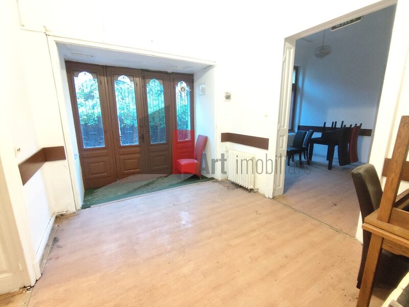 Parcul Carol Inchiriere Spatiu Comercial, pretabil restaurant,